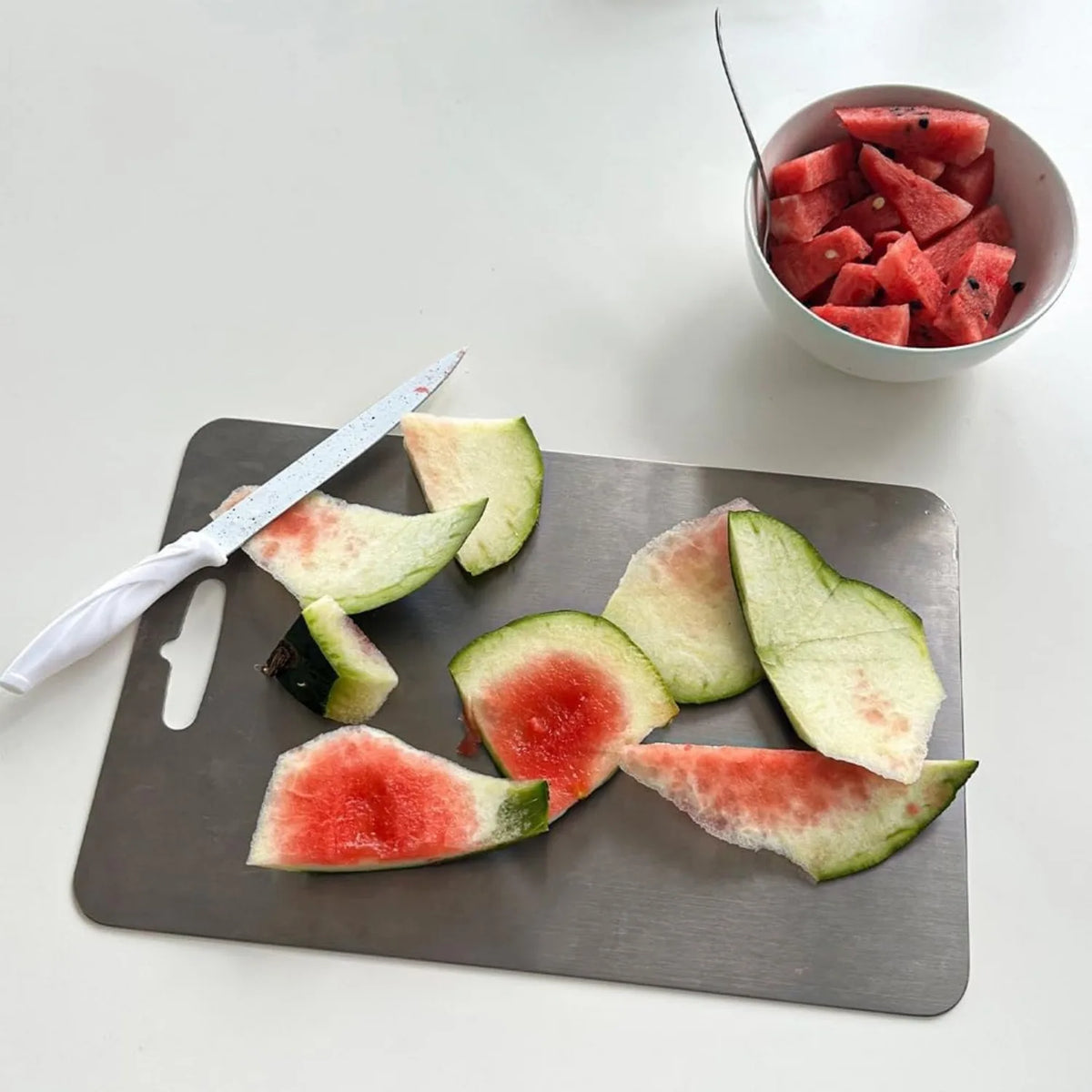 Titanium cutting board