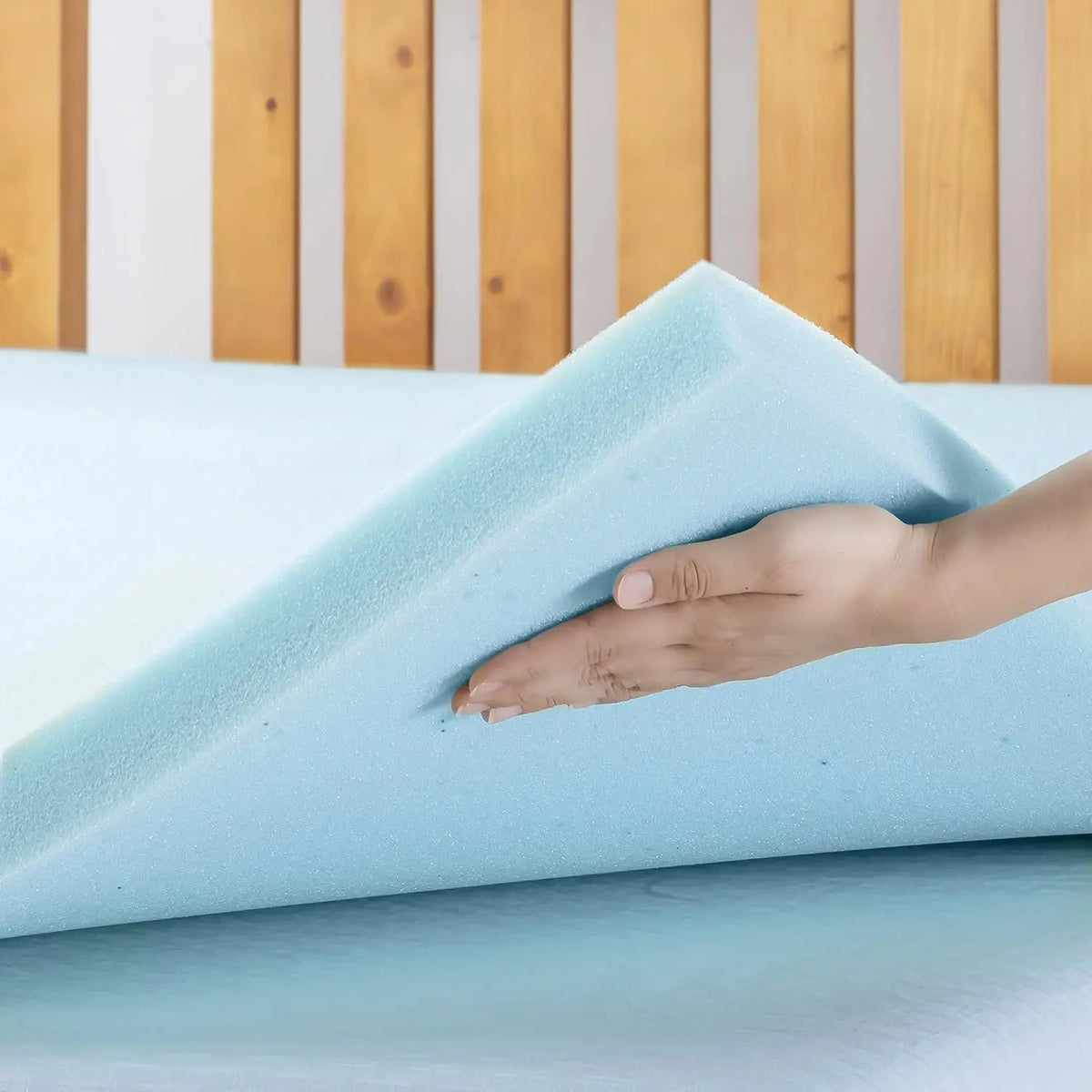 1.5 Inch Ventilated Memory Foam Mattress Topper